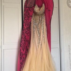 Plus size prom dress